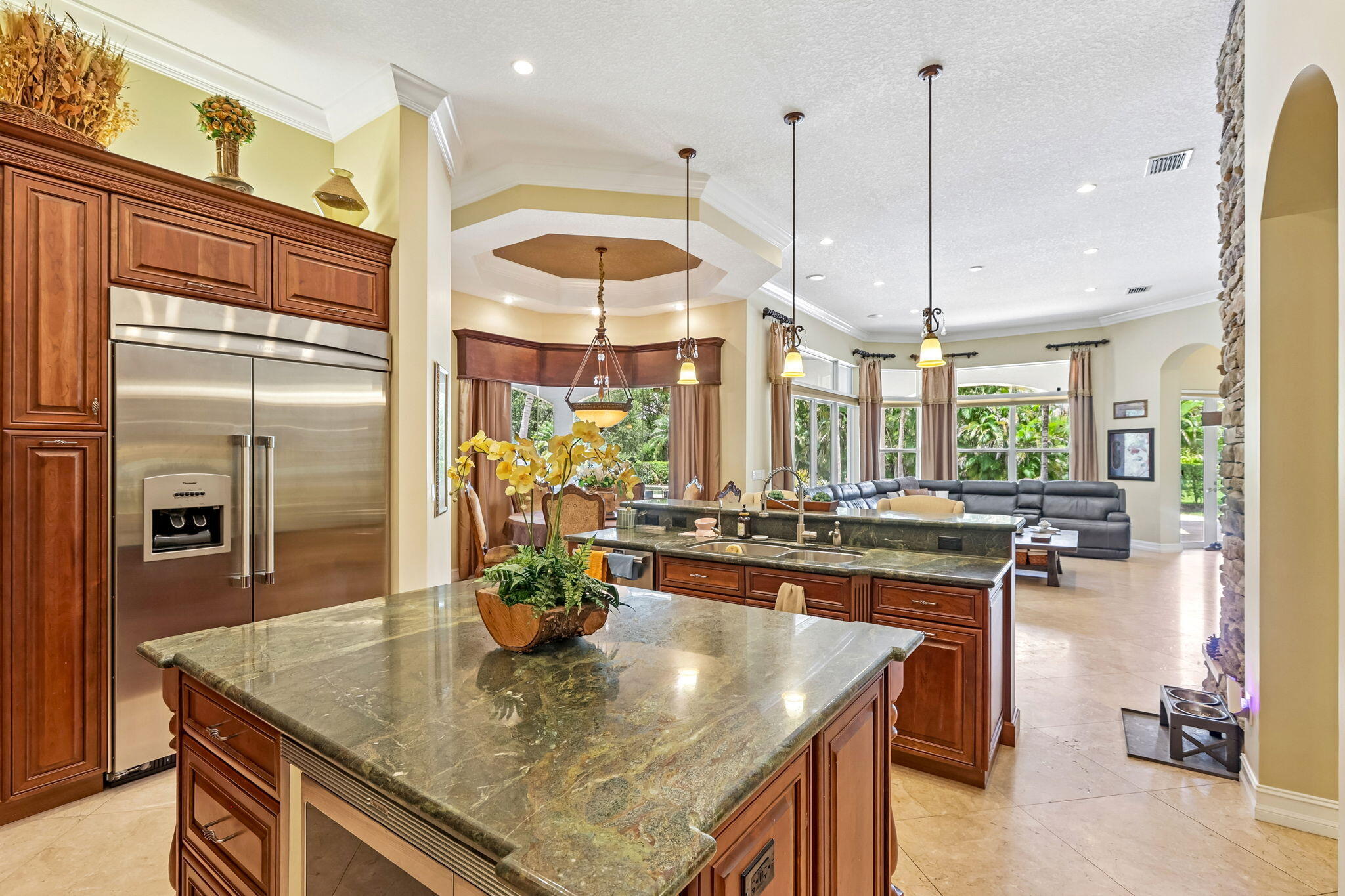 2130 Southwest 113th Avenue Davie, FL 33325 - Photo 20 of 58 Kitchen