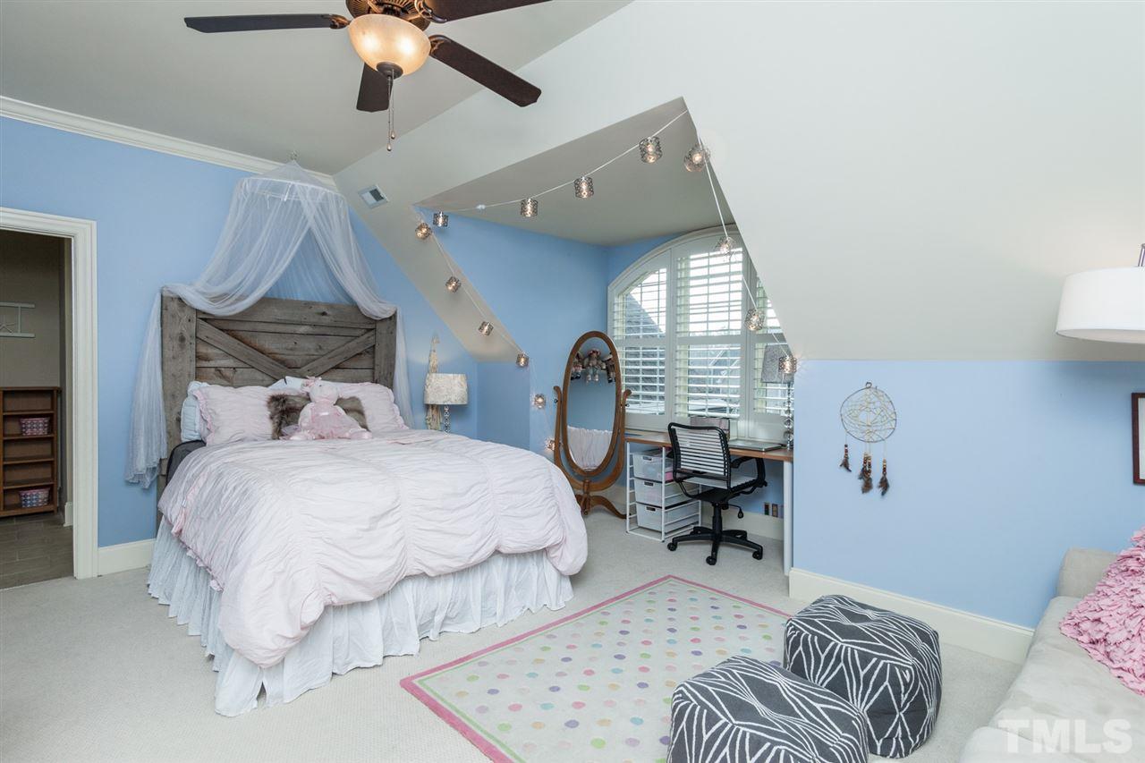 3910 Ashtonshire Court Raleigh, NC 27613 - Photo 17 of 25