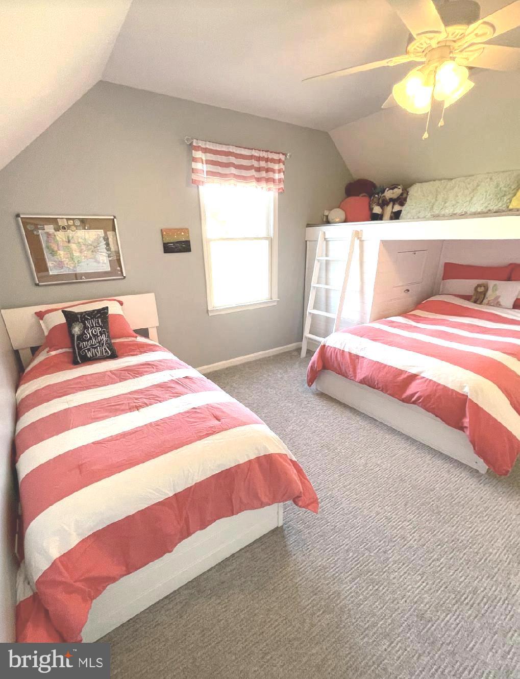 5715 Crescent Point Drive Orange, VA 22960 - Photo 33 of 75 Upper guest suite