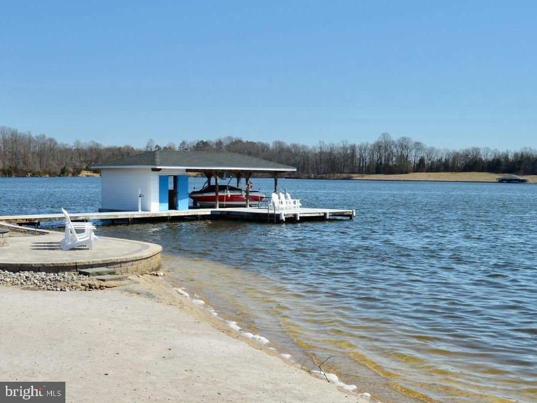 5715 Crescent Point Drive Orange, VA 22960 - Photo 4 of 75 Boat house with lift