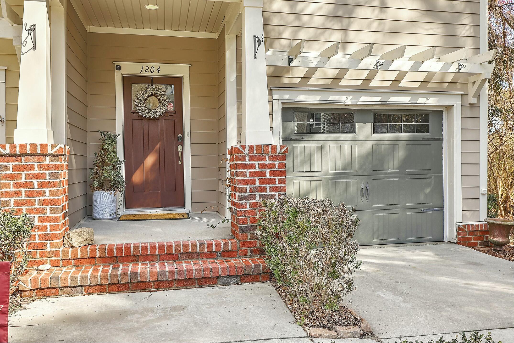 1204 Dingle Road Mount Pleasant, SC 29466 - Photo 4 of 29 1204 Dingle Rd, Mt. Pleasant, SC 29466