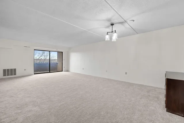 $549,900 | 2500 Mystic Valley Parkway, Unit 907, Medford, MA 02155