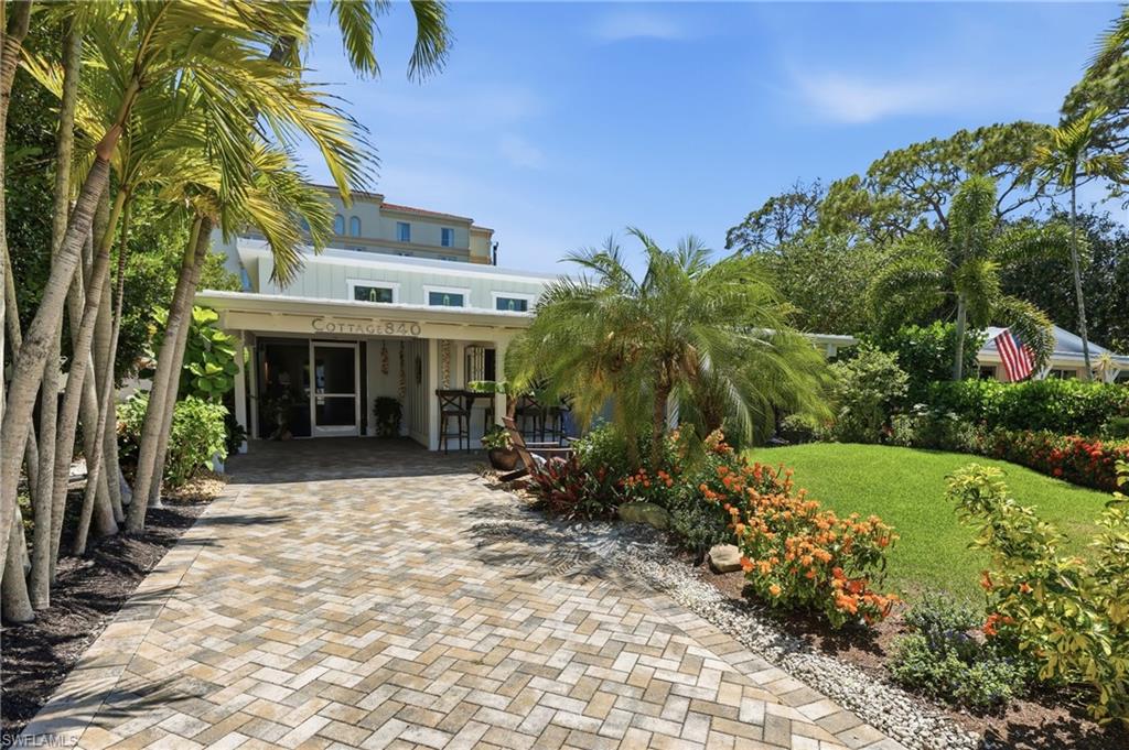 840 Myrtle Terrace Naples, FL 34103 - Photo 5 of 49