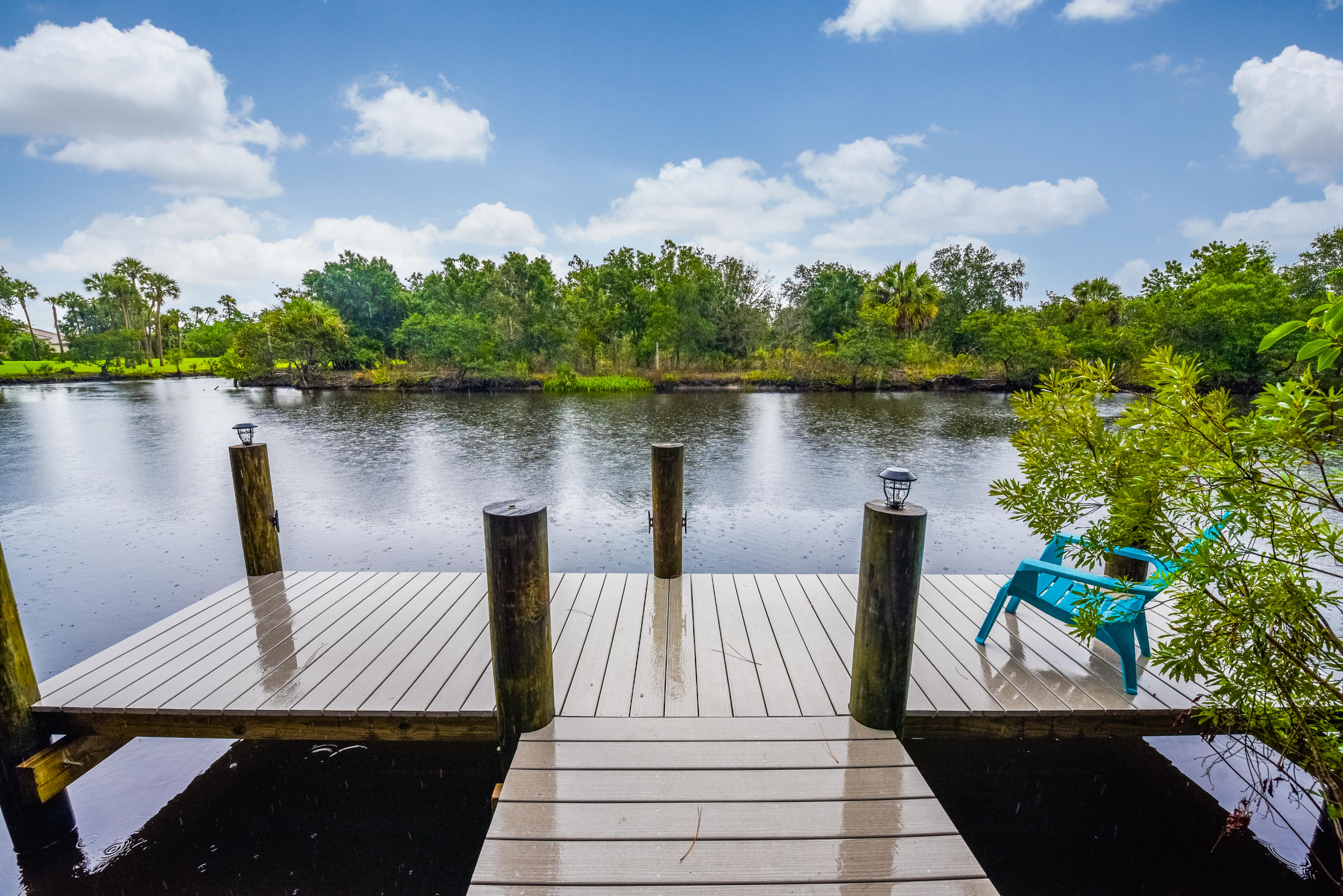 672 Southwest Glen Crest Way Stuart, FL 34997 - Photo 27 of 30 672 SW Glen Crest Way_Selene LaFazia_29