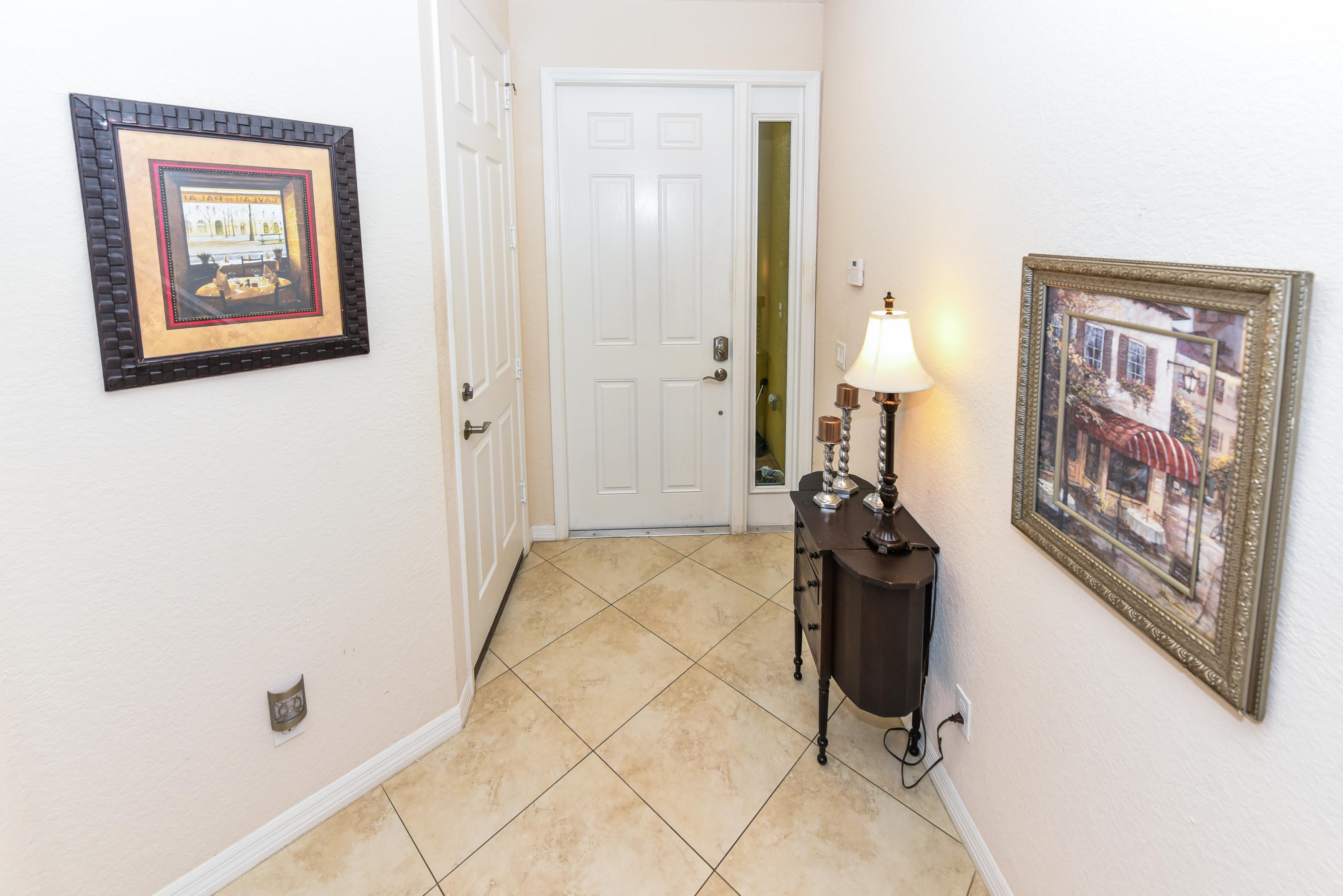 672 Southwest Glen Crest Way Stuart, FL 34997 - Photo 4 of 30 672 SW Glen Crest Way_Selene LaFazia_17