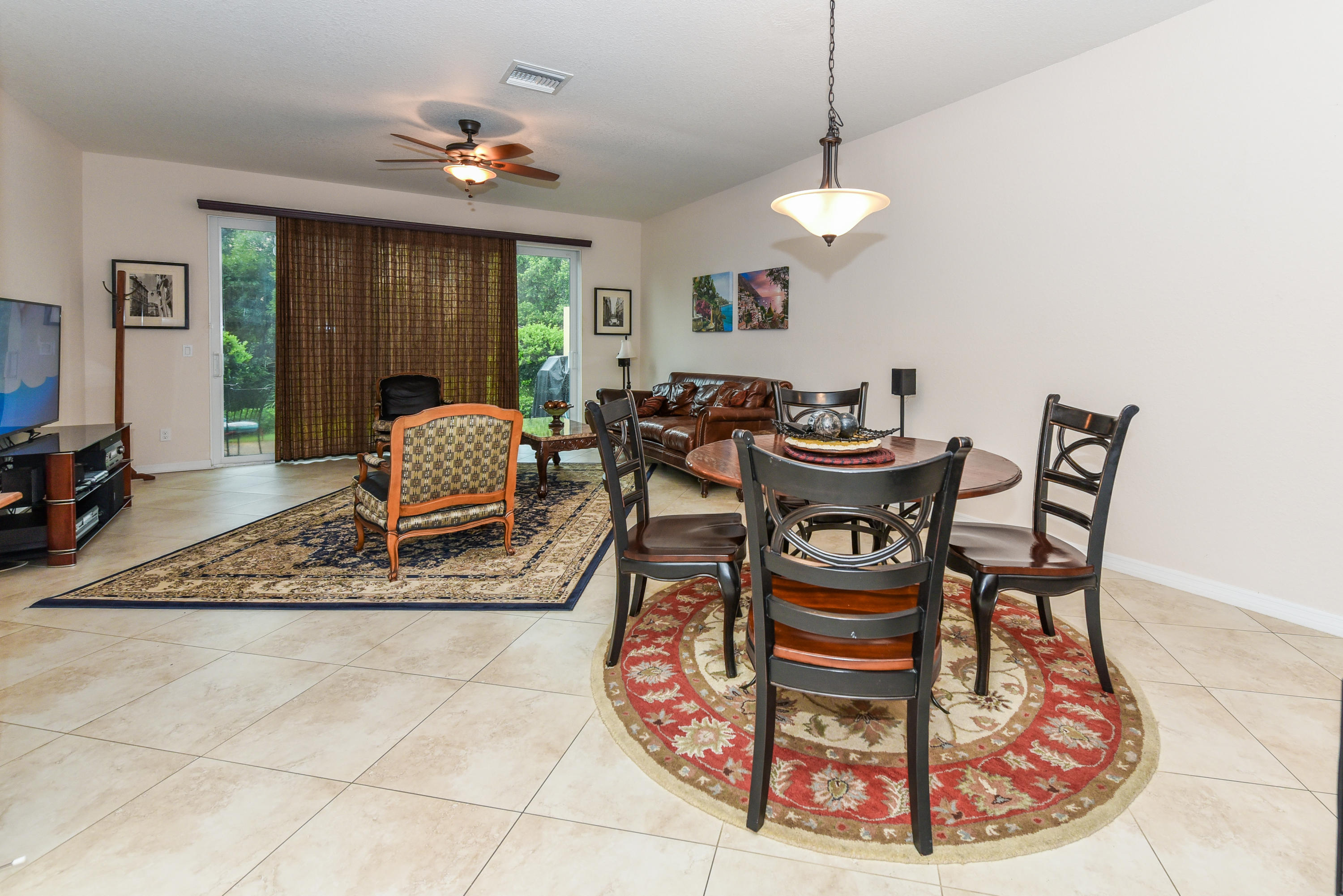 672 Southwest Glen Crest Way Stuart, FL 34997 - Photo 9 of 30 672 SW Glen Crest Way_Selene LaFazia_11