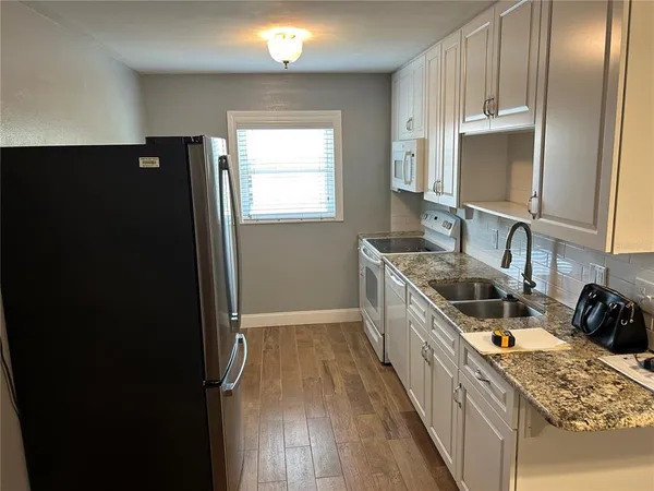 $152,500 | 233 Elmwood Avenue, Unit 290, DeLand, FL 32724