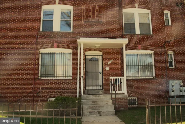 $1,250 | 4329 Halley Terrace Southeast, Unit 1, Washington, DC 20032