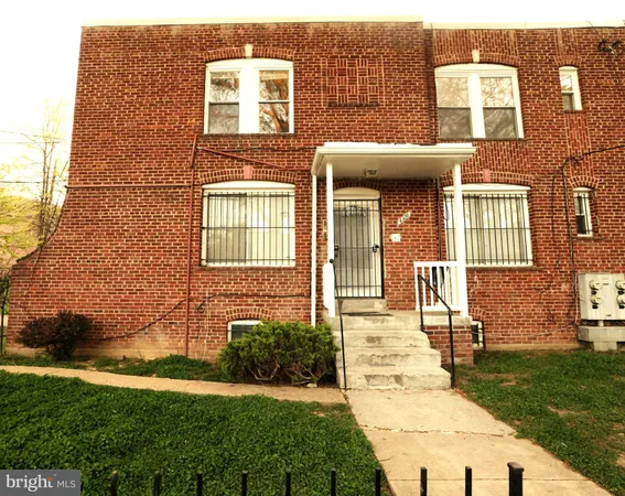 $1,250 | 4329 Halley Terrace Southeast, Unit 1, Washington, DC 20032