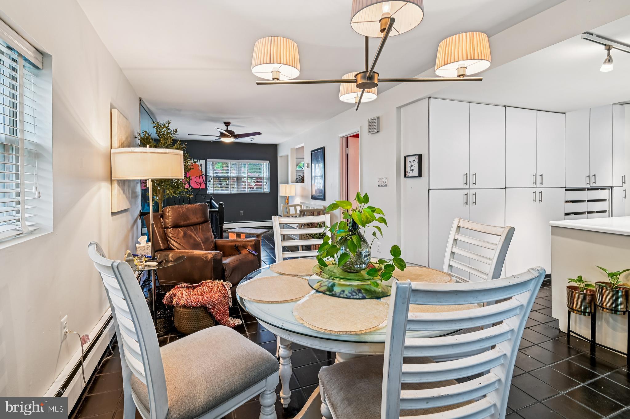 9941 Naylor Avenue Laurel, MD 20723 - Photo 6 of 30 a living room with furniture