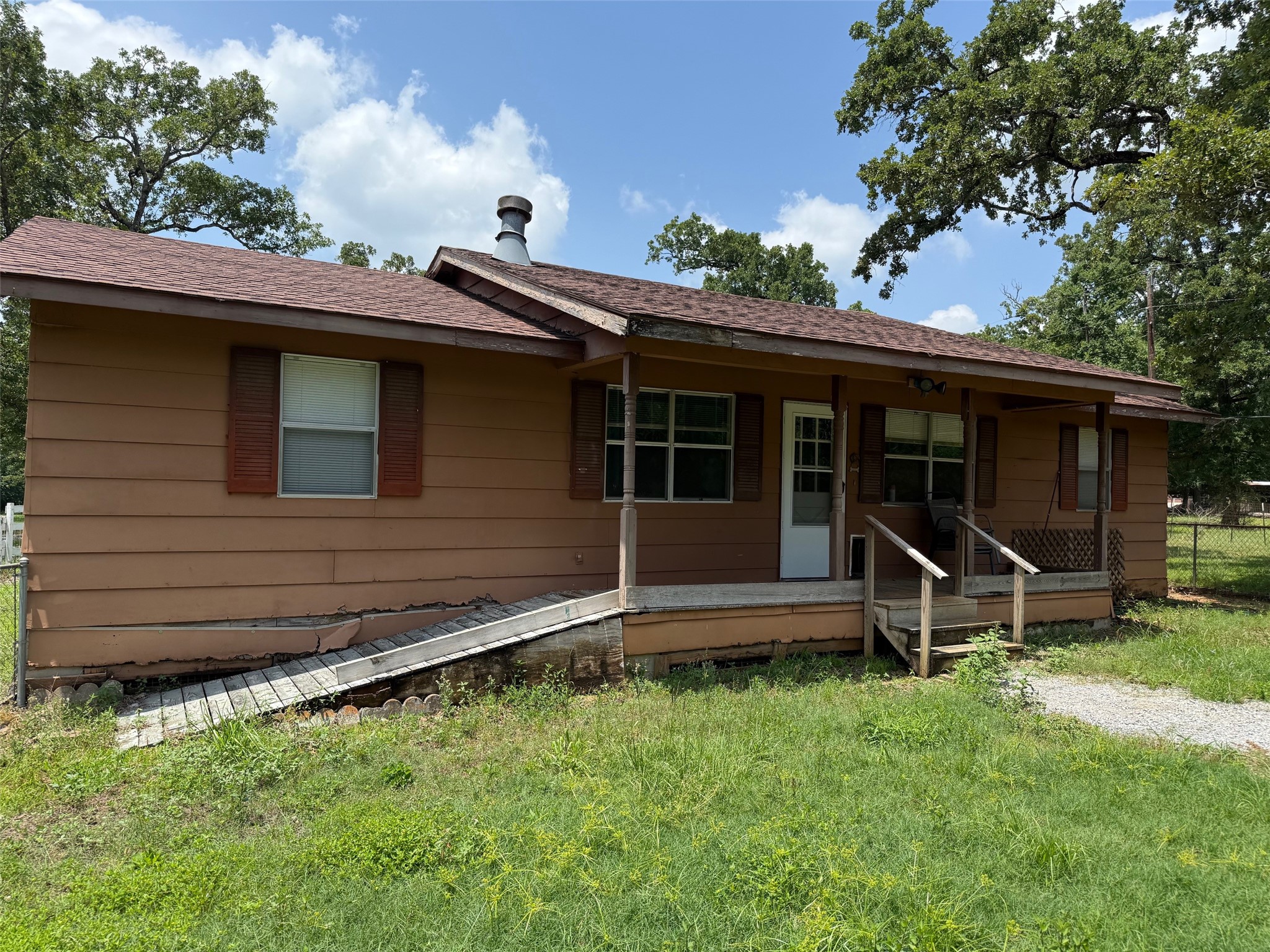 7719 County Road 233 Centerville, TX 75833 - Photo 4 of 29 Wheelchair Accessible