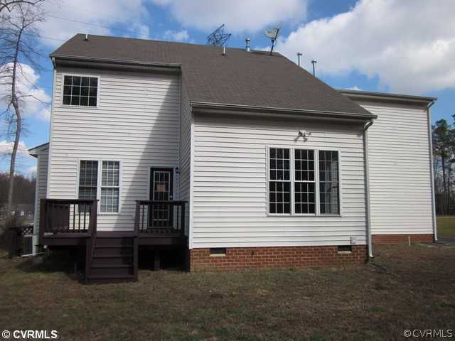 3001 Kinvan Road Henrico, VA 23231 - Photo 13 of 13 a backyard of a house
