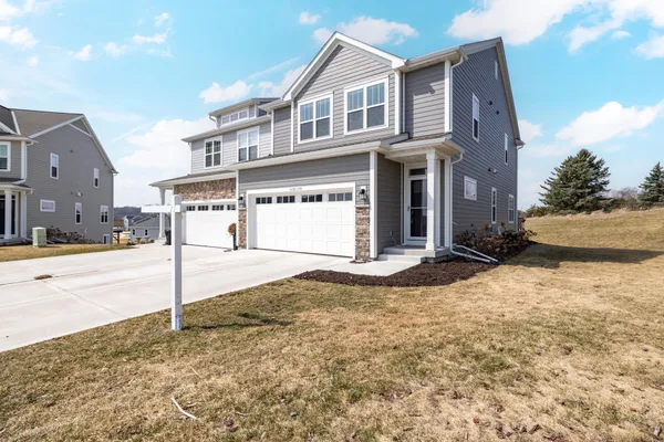 $509,900 | N67-w25382 N67-w25382 Breckenridge Court, Sussex, WI 53089