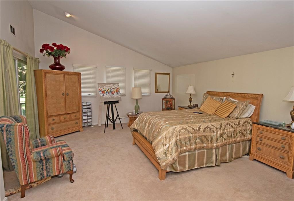 33 Swallow Hill Road Carnegie, PA 15106 - Photo 12 of 22 Gallery Image 12