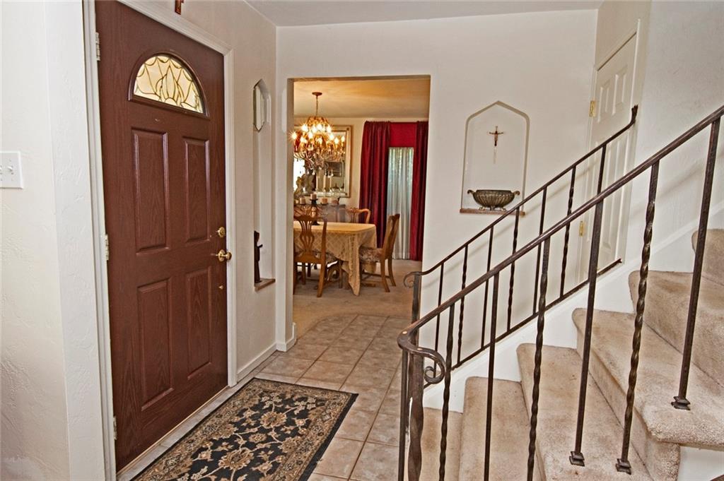 33 Swallow Hill Road Carnegie, PA 15106 - Photo 3 of 22 Gallery Image 3