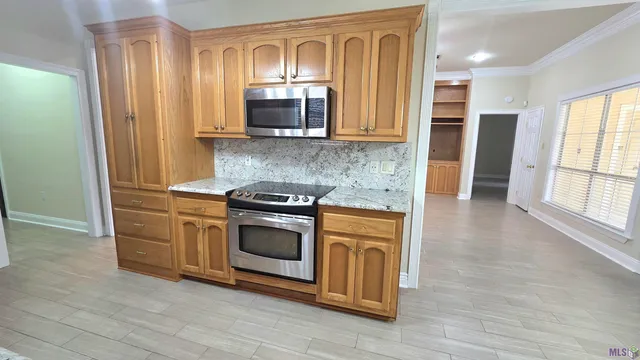 $2,000 | 282 Allan Drive, Baton Rouge, LA 70815