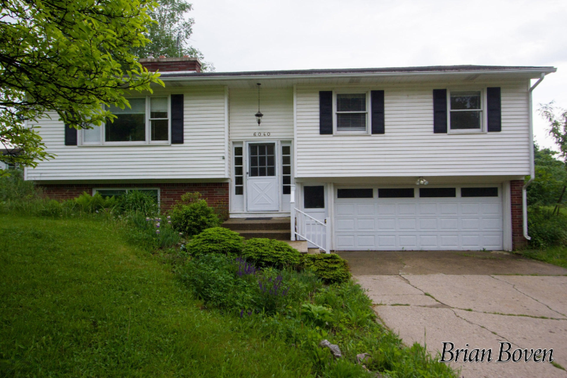 6040 10 Mile Road Northeast Rockford, MI 49341 - Photo 1 of 36 _MG_3874