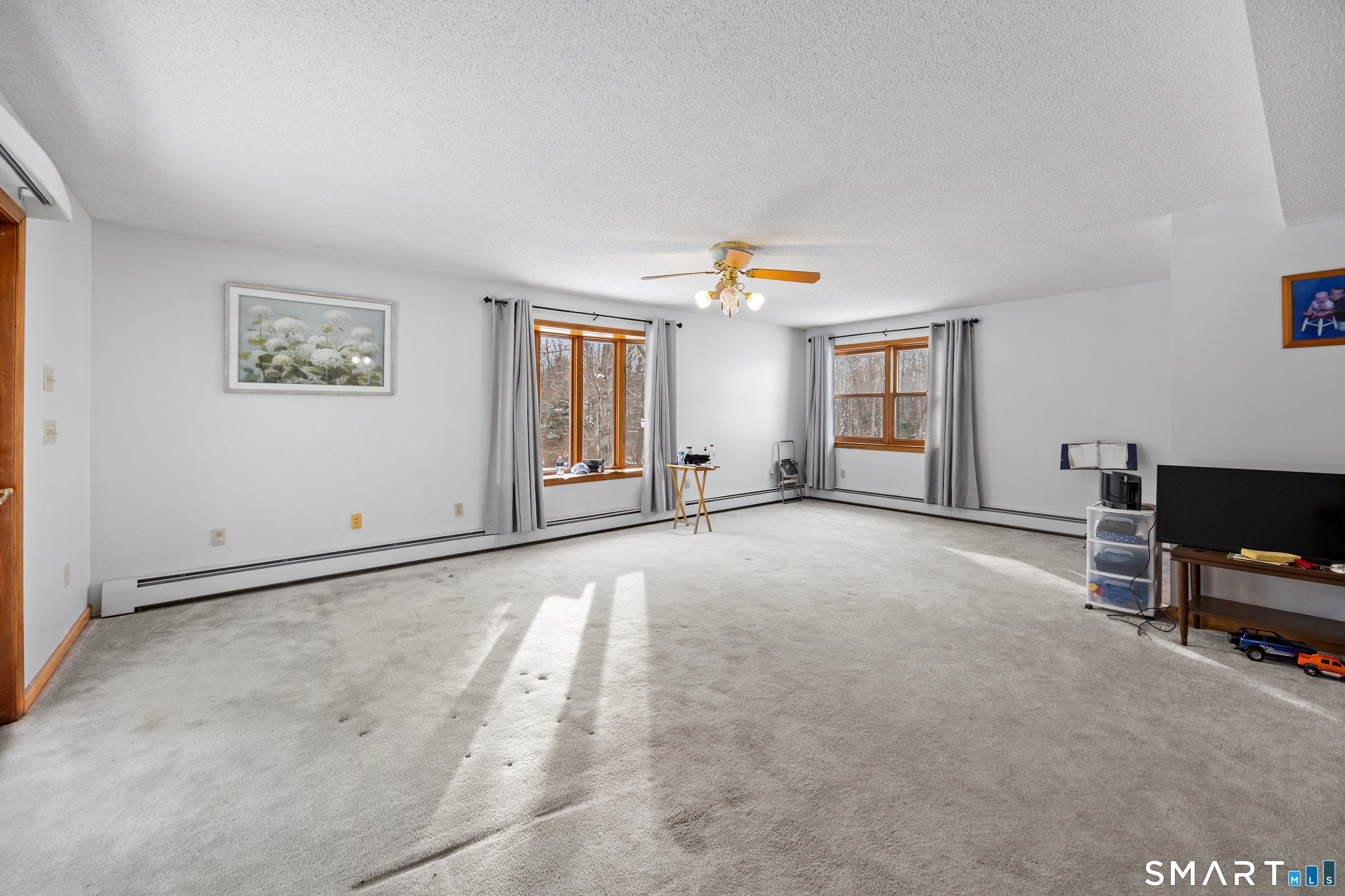 962 Shuttle Meadow Road Southington, CT 06489 - Photo 8 of 35