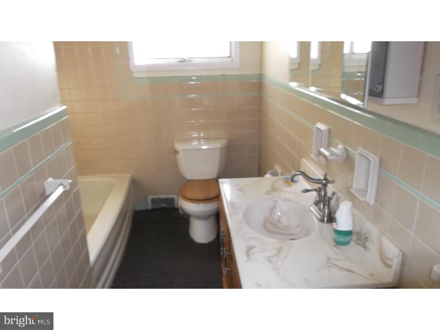 129 Kinsman Road Florence, NJ 08518 - Photo 13 of 18 Gallery Image 13