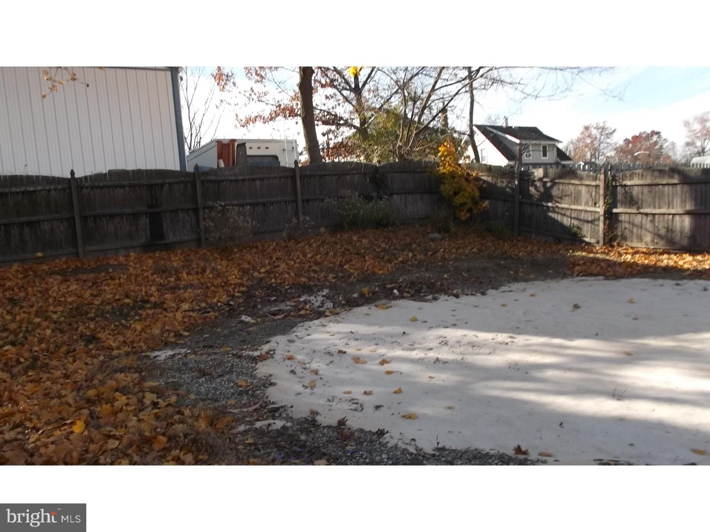 129 Kinsman Road Florence, NJ 08518 - Photo 3 of 18 Gallery Image 3