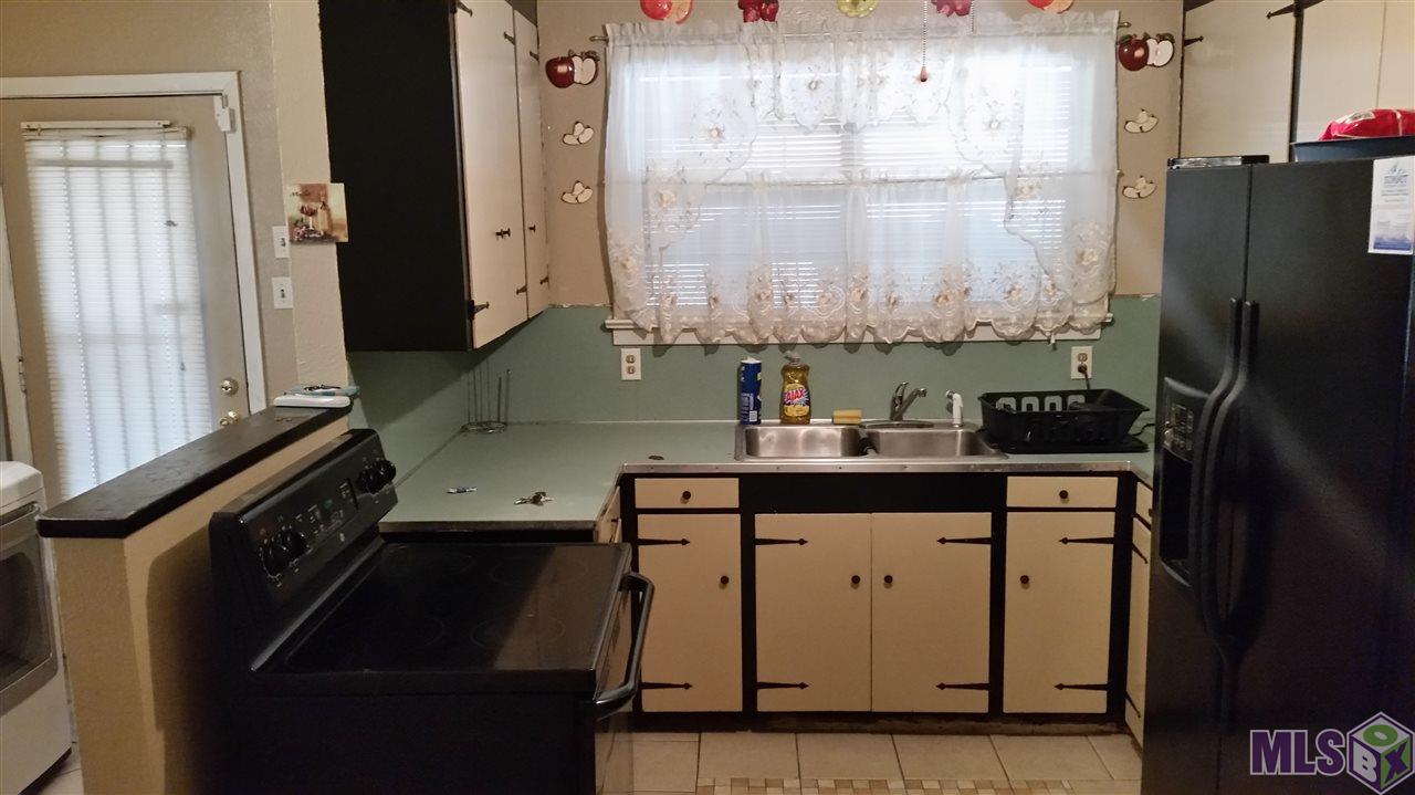 3154 Conley Avenue Baton Rouge, LA 70805 - Photo 7 of 12 Kitchen