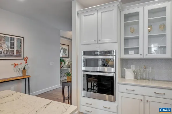 $1,099,900 | 6 Odom Court, Charlottesville, VA 22901
