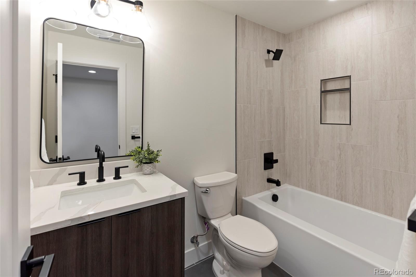 1713 Grove Street Denver, CO 80204 - Photo 17 of 18