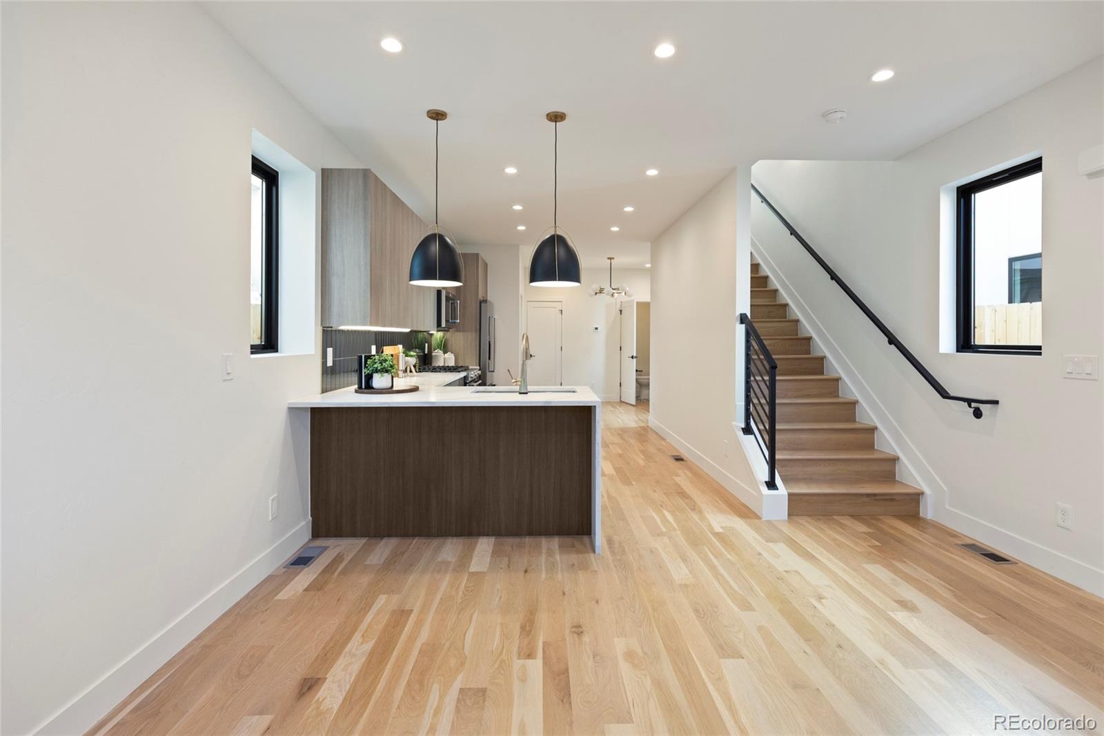 1713 Grove Street Denver, CO 80204 - Photo 5 of 18