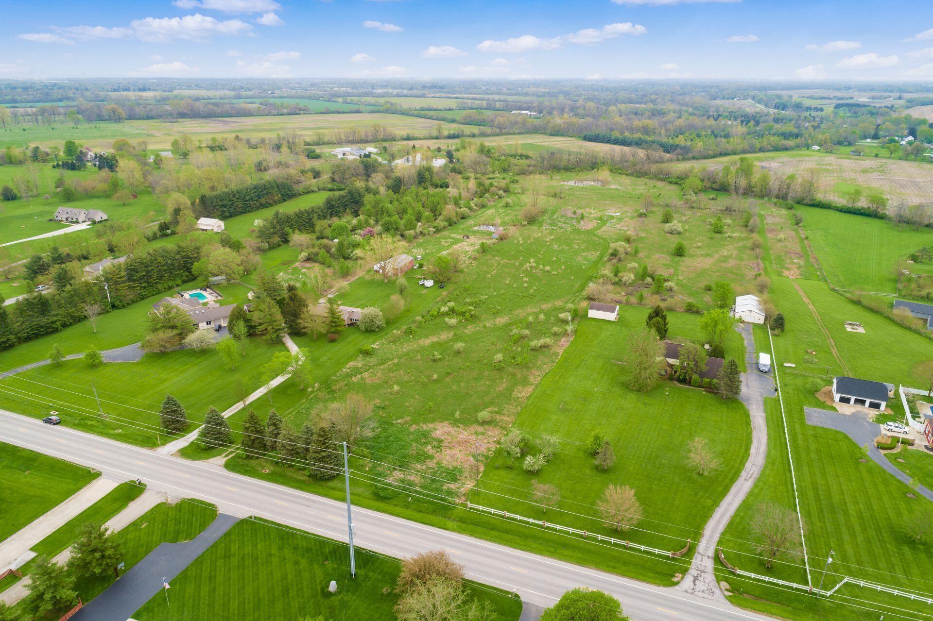 7657 Feder Road Galloway, OH 43119 - Photo 5 of 17 003_188cdf2b76_Z Feder Rd 003
