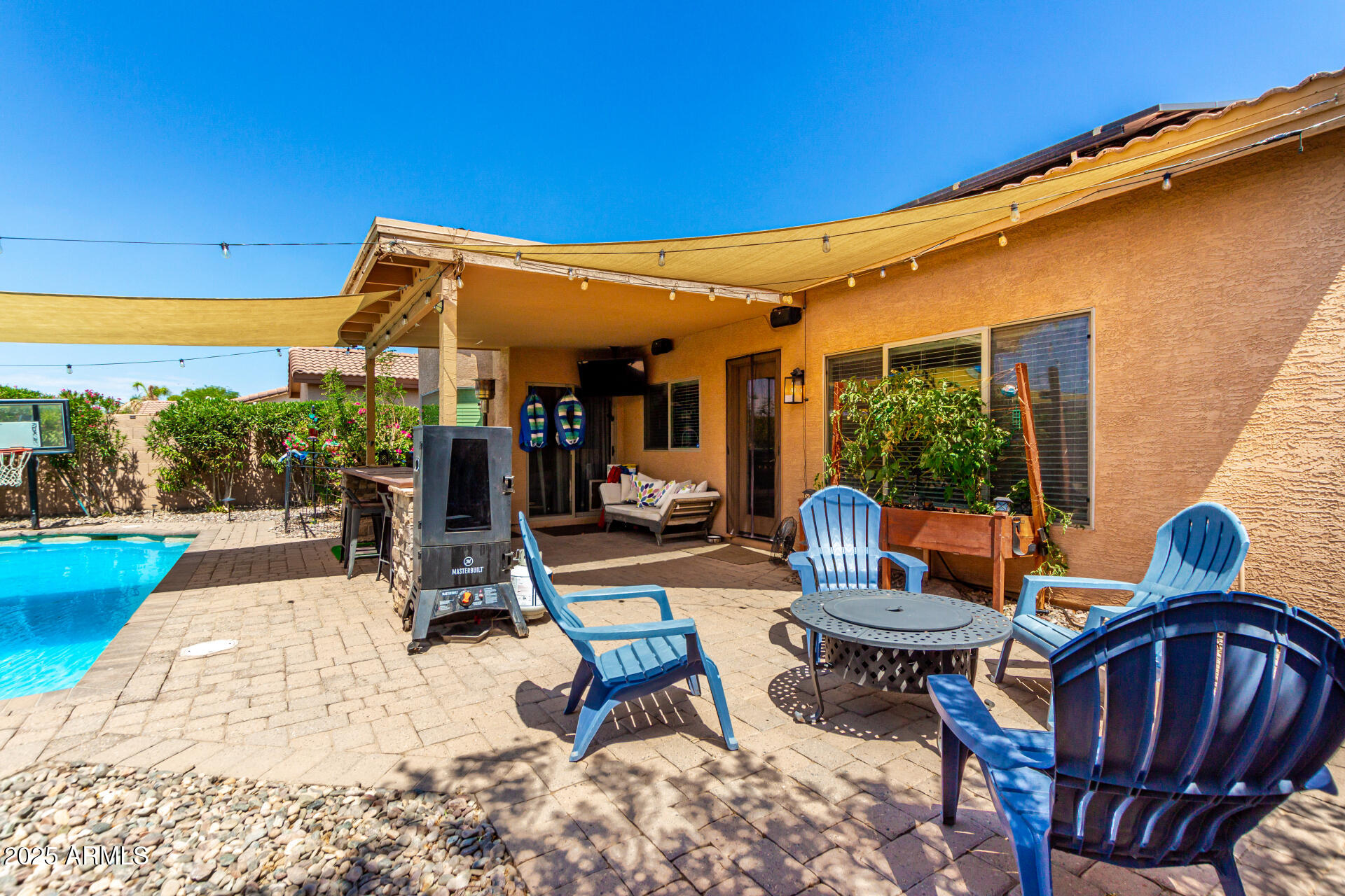 2103 West Carter Road Phoenix, AZ 85041 - Photo 31 of 32