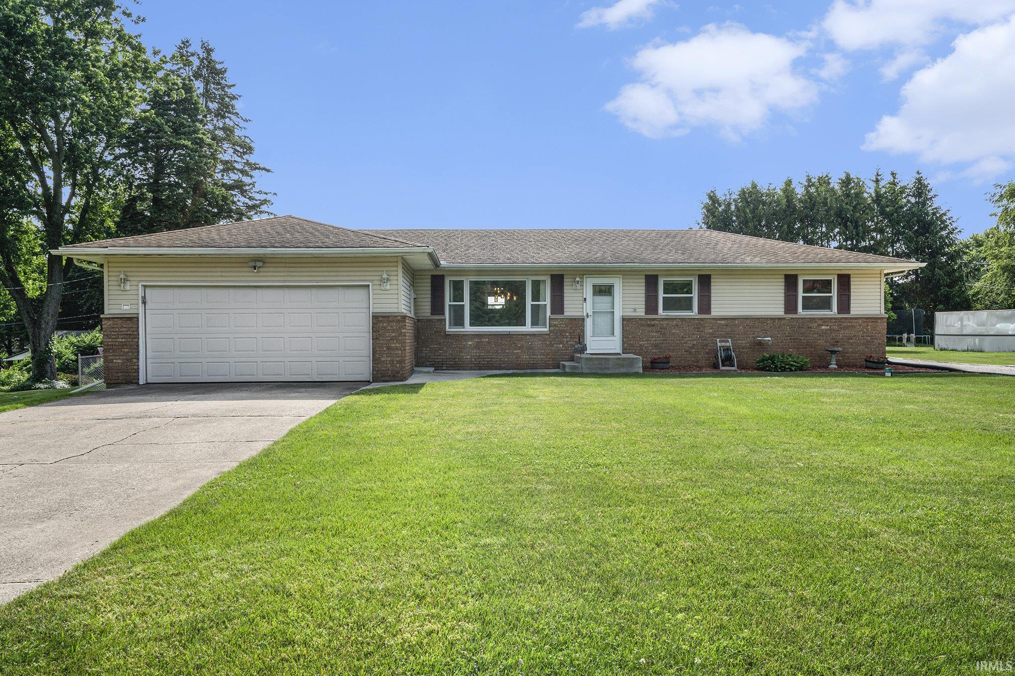 51414 Orange Road South Bend, IN 46628 - Photo 3 of 30 Gallery Image 3