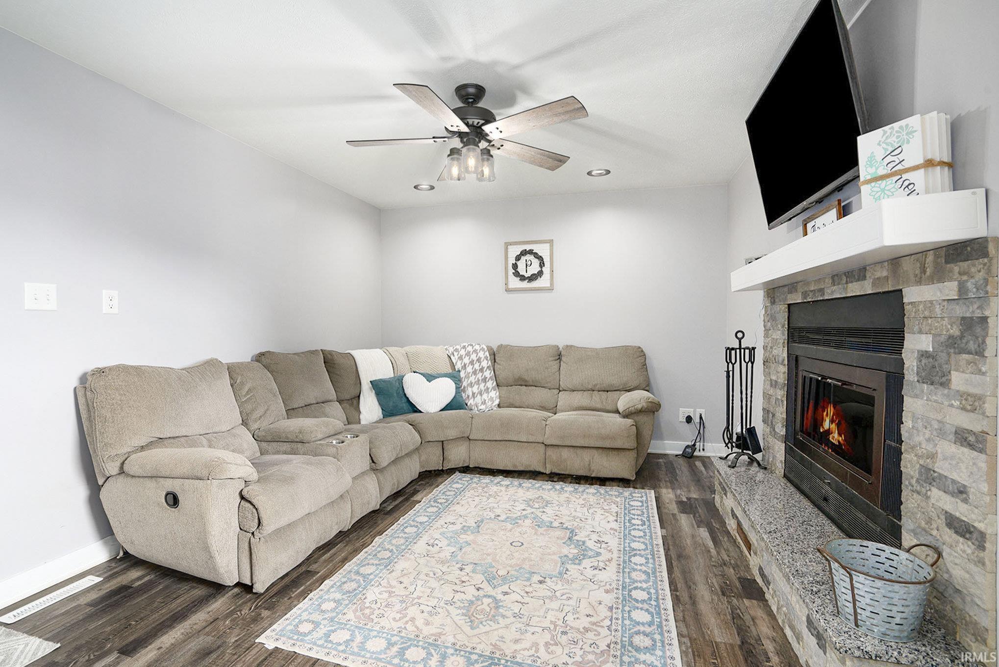 51414 Orange Road South Bend, IN 46628 - Photo 10 of 30 Gallery Image 10