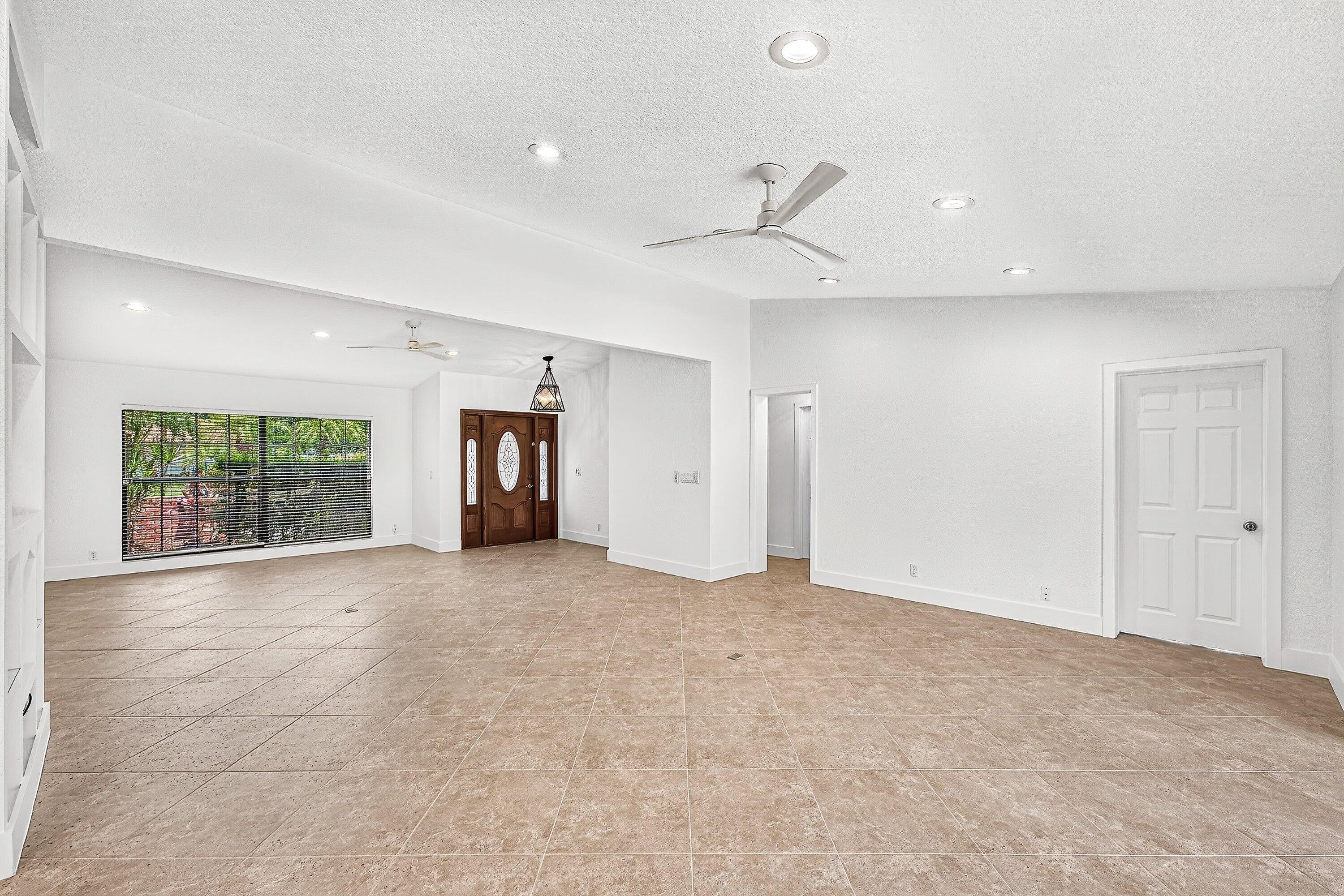 21155 Shady Vista Lane Boca Raton, FL 33428 - Photo 11 of 47 011-21155ShadyVistaLane-BocaRaton-FL-334