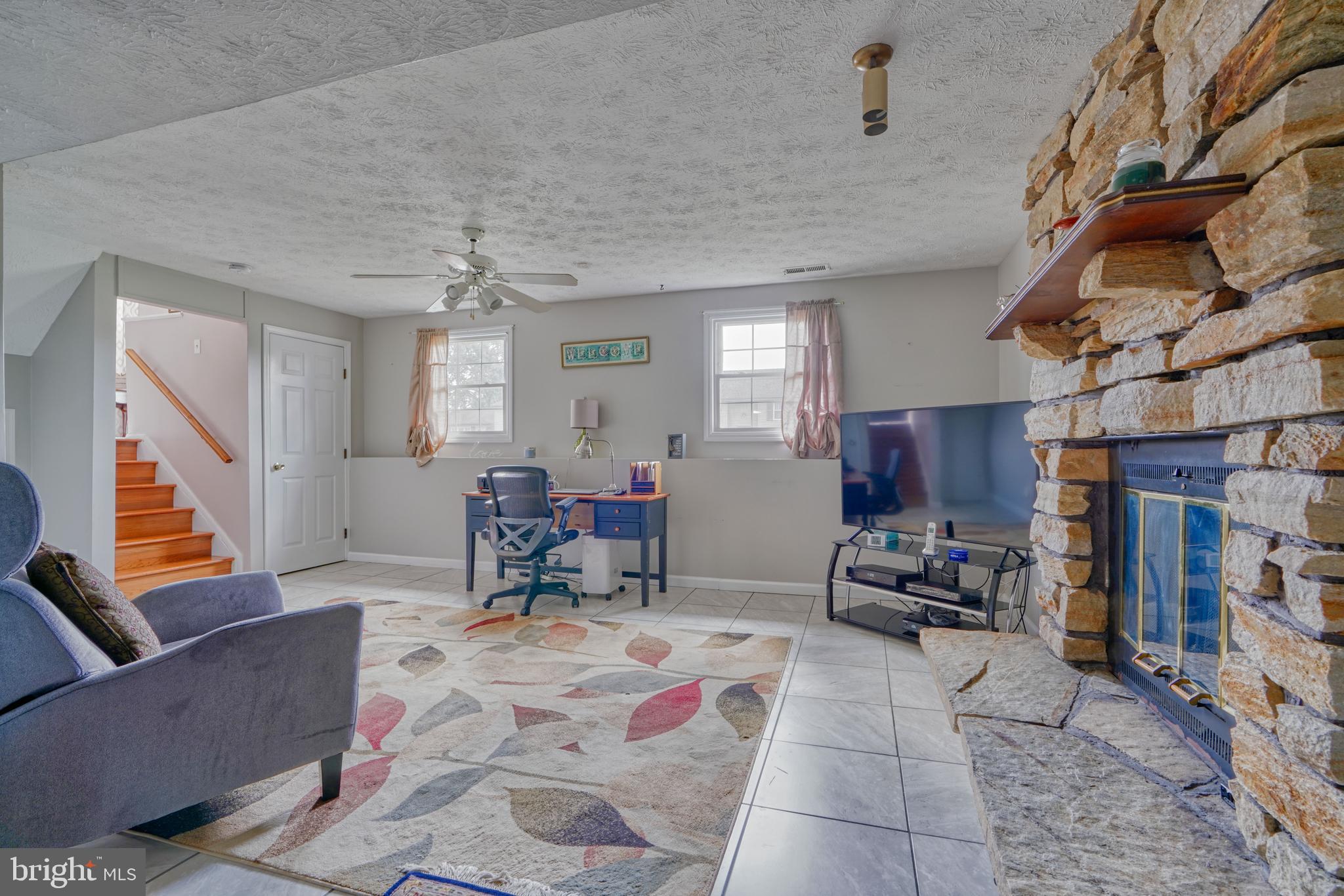 9302 Orbitan Road Parkville, MD 21234 - Photo 28 of 41 Great TV room