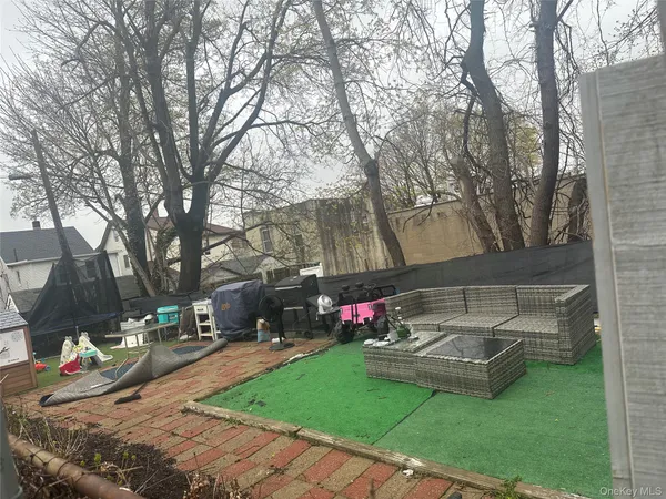 $739,000 | 21 Drake Avenue, New Rochelle, NY 10805