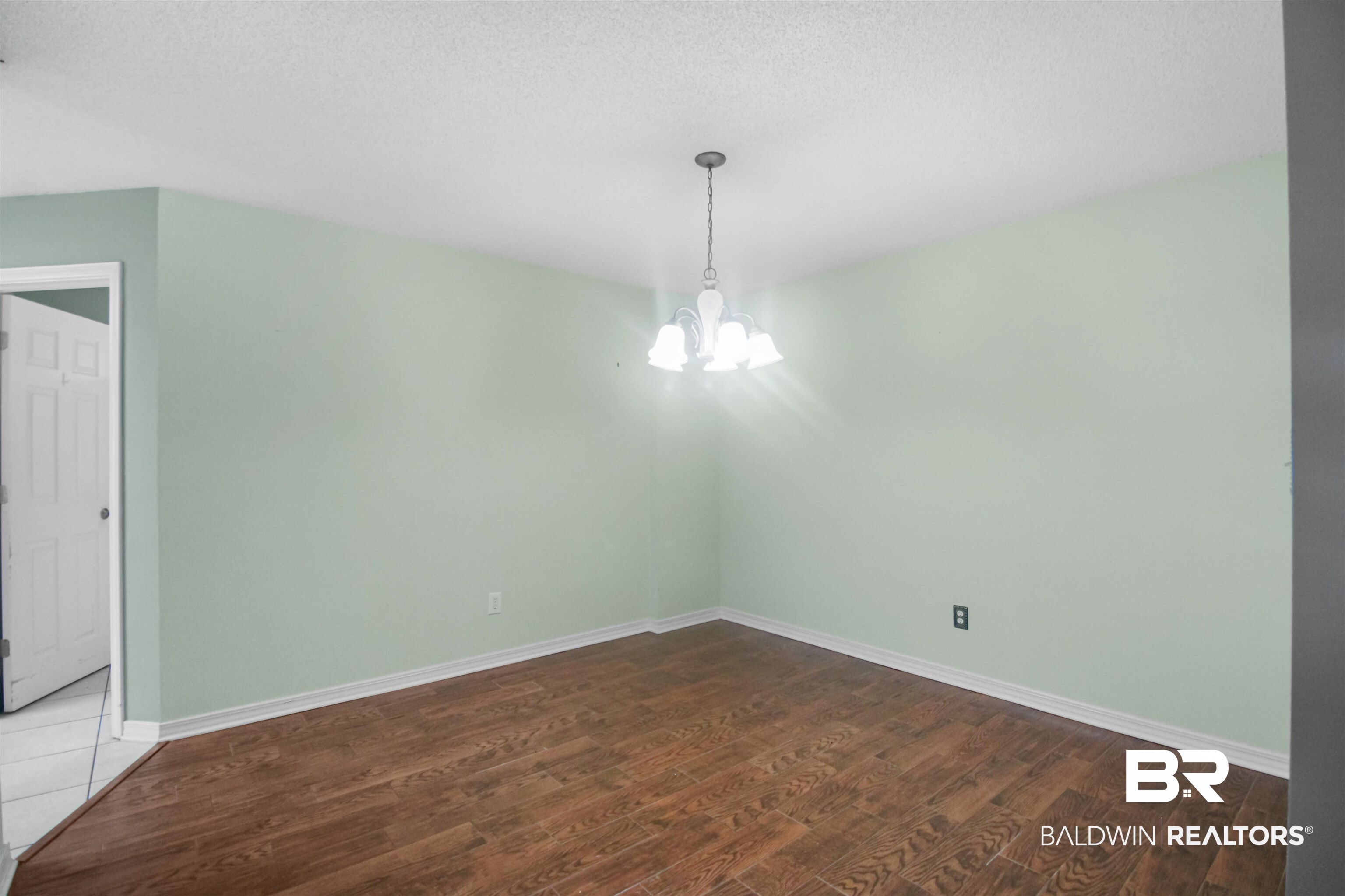 412 Collinwood Loop Foley, AL 36535 - Photo 16 of 23 Dinning room