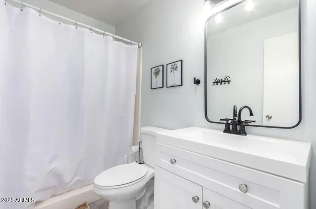 $2,550 | 2351 East Pebble Beach Drive, Tempe, AZ 85282