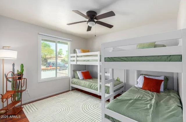 $2,550 | 2351 East Pebble Beach Drive, Tempe, AZ 85282