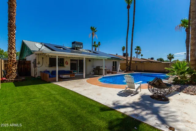 $2,550 | 2351 East Pebble Beach Drive, Tempe, AZ 85282