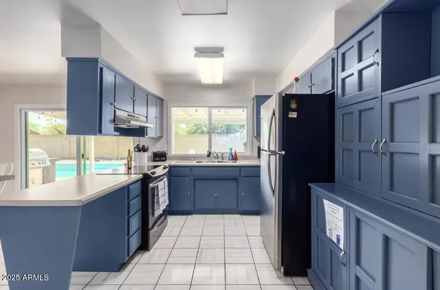 $2,550 | 2351 East Pebble Beach Drive, Tempe, AZ 85282