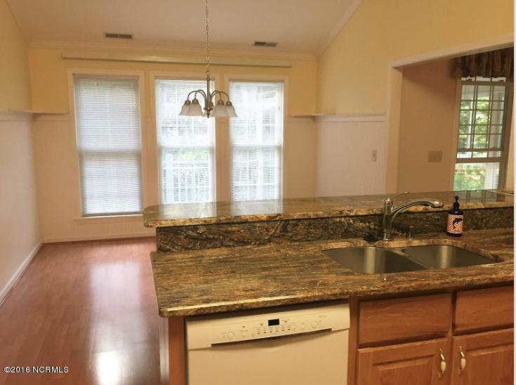 128 Cedar Road Pine Knoll Shores, NC 28512 - Photo 18 of 31 Kitchen