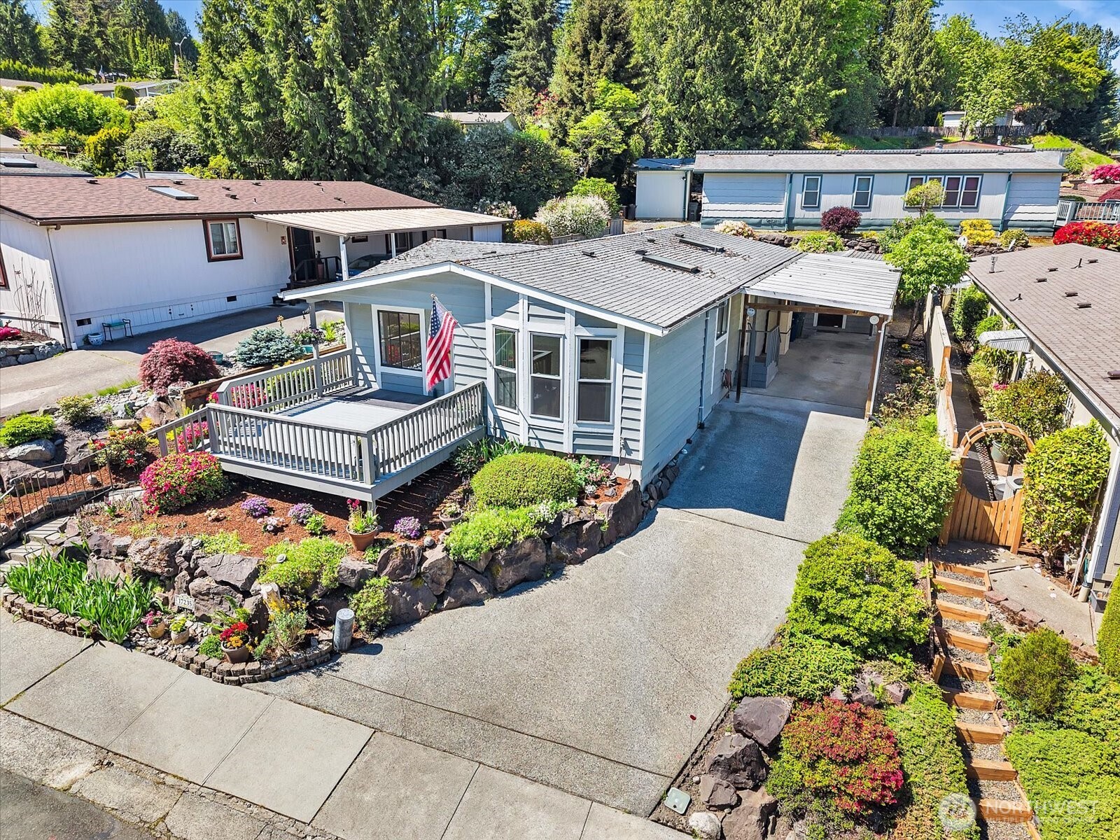 17235 119th Avenue Northeast Bothell, WA 98011 - Photo 33 of 39