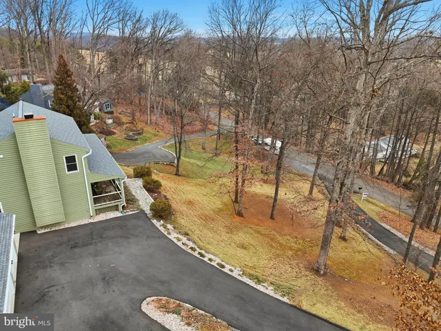 $749,000 | 7406 Bear Wallow Drive, Warrenton, VA 20186