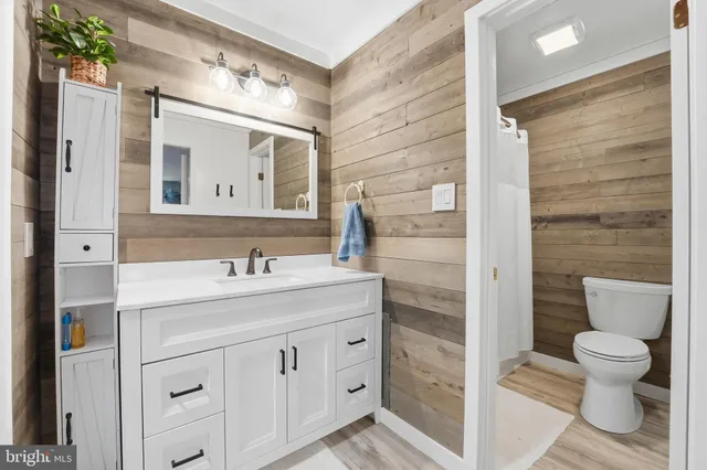 $749,000 | 7406 Bear Wallow Drive, Warrenton, VA 20186