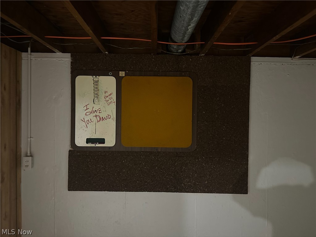 1001 Keefer Road Girard, OH 44420 - Photo 39 of 42 View of room details