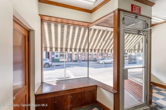 $1,200,000 | 211 Main Street, Saugerties, NY 12477