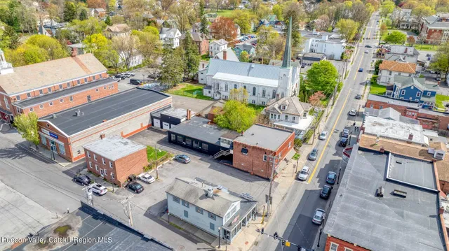 $1,200,000 | 211 Main Street, Saugerties, NY 12477
