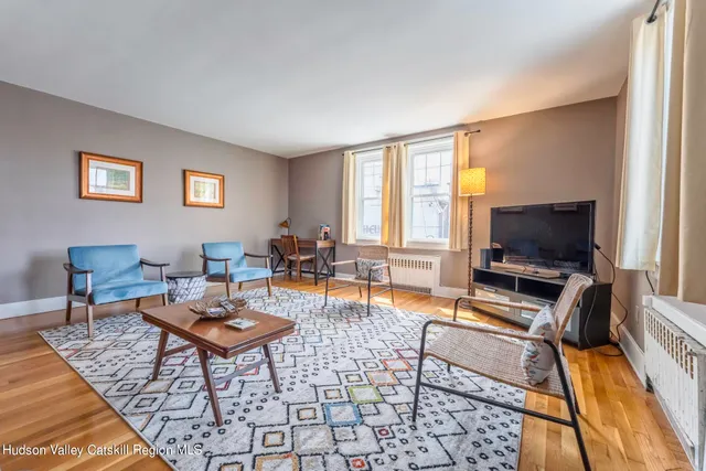 $1,200,000 | 211 Main Street, Saugerties, NY 12477