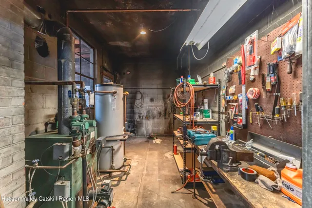 $1,200,000 | 211 Main Street, Saugerties, NY 12477