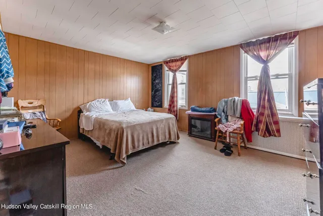 $1,200,000 | 211 Main Street, Saugerties, NY 12477